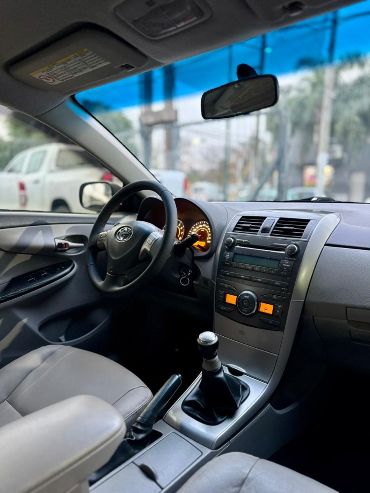 Toyota Corolla XEi — foto 11